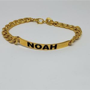 Bracelet comes in a gift box also name "Noah"